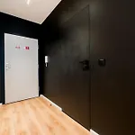 Lägenhet Posnania Chic With Garden By Bookinghost Poznań