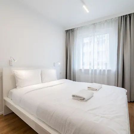 Apartment Posnania Chic With Garden By Bookinghost Poznan