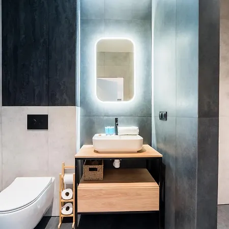 Posnania Chic With Garden By Bookinghost Daire Poznan