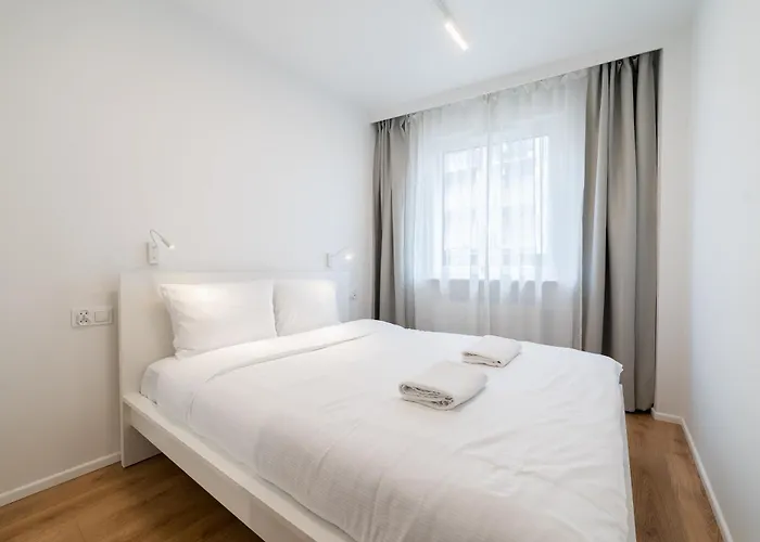 Apartment Posnania Chic With Garden By Bookinghost Poznan