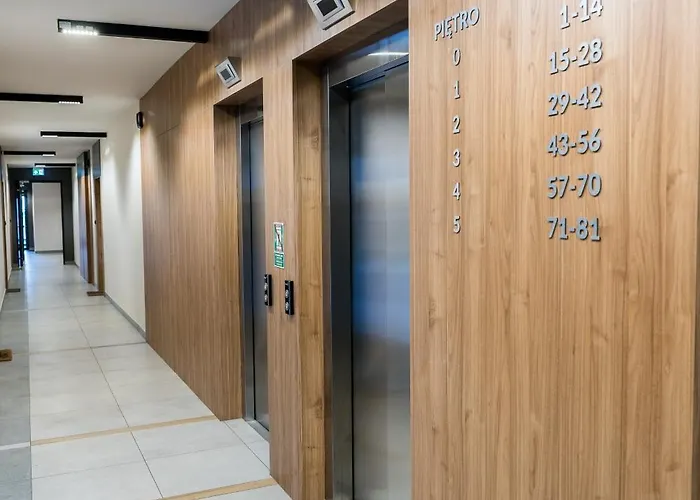 Daire Posnania Chic With Garden By Bookinghost